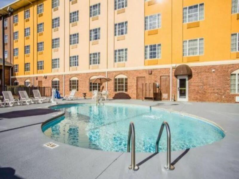 Comfort Suites Pineville - Ballantyne Area Extérieur photo